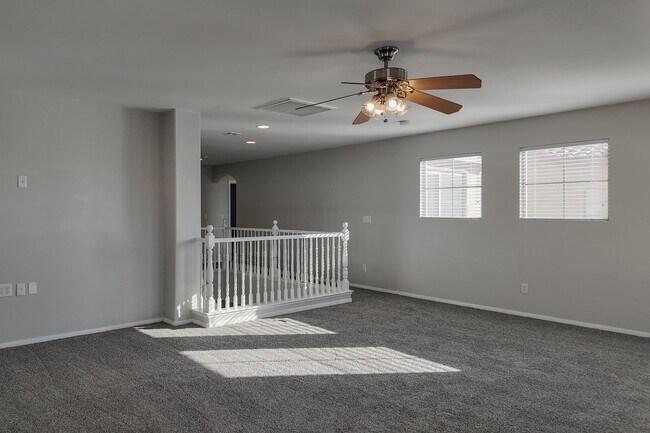 Building Photo - 9222 Cazador St