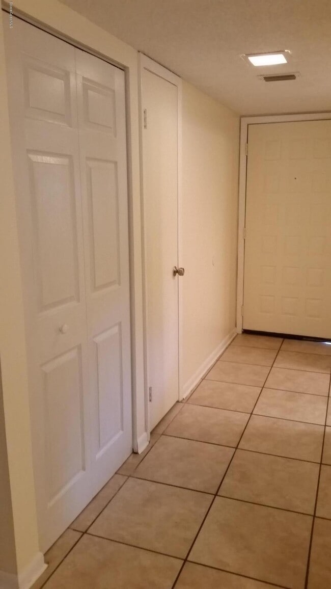 Building Photo - 205 Palmetto Ave