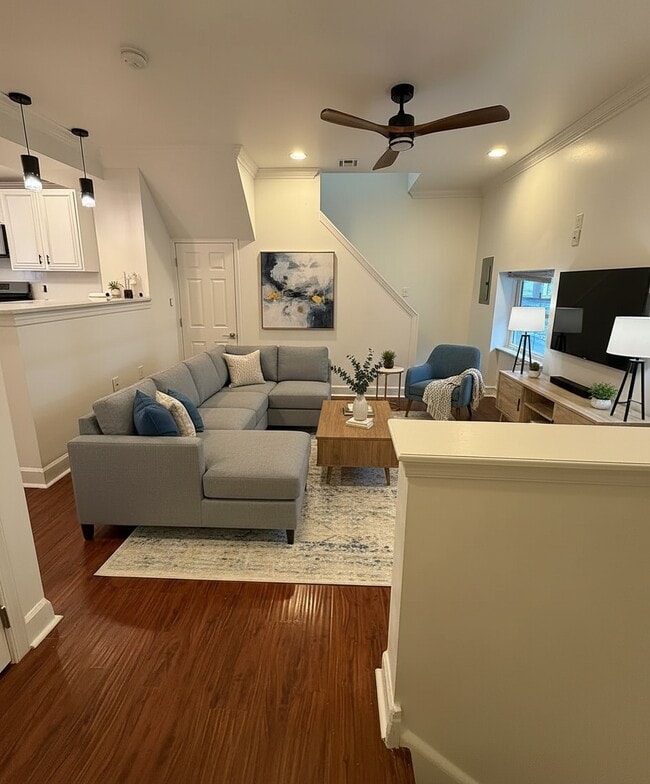 Building Photo - 2642 Emery St