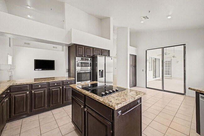 Building Photo - Beautiful Sonoran Heights 4 bed Home, 3 car garage, and Pool