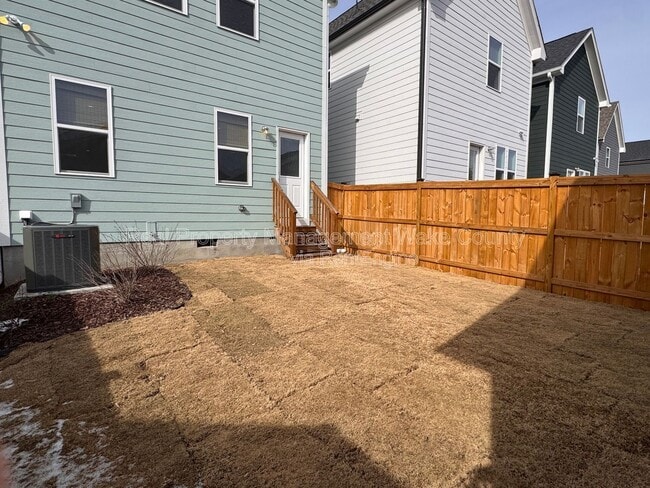 Building Photo - 1328 Barreto Dr