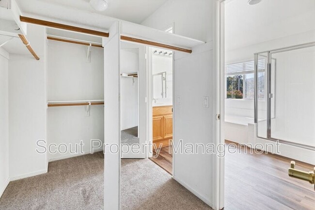 Building Photo - 44699 Springvail Ct