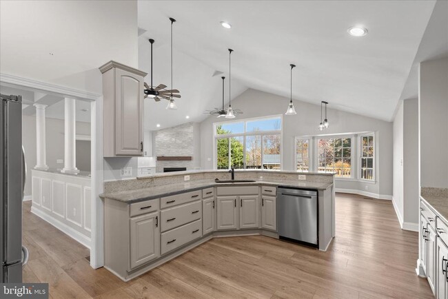 Building Photo - 5021 Catharpin Rd