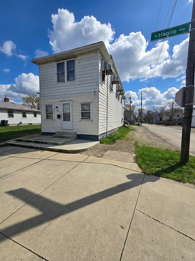 Building Photo - 406 1/2 S Hague Ave-