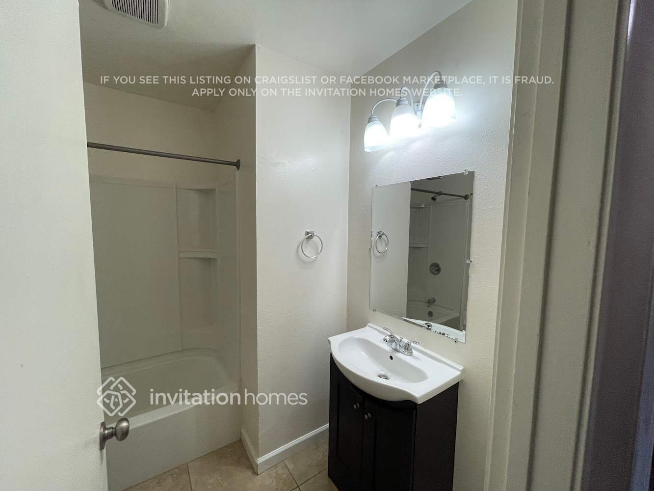 Building Photo - 401 Baylor Dr