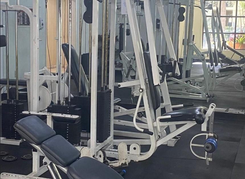 Building Photo - 2550 SW 18th Ter