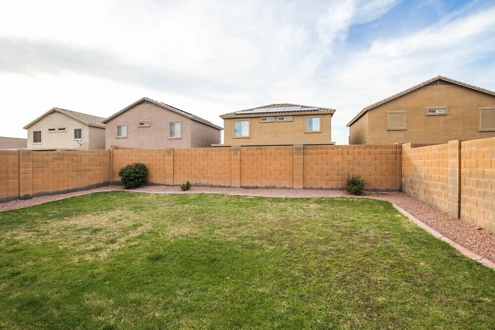 Building Photo - 11578 W Mountain View Rd