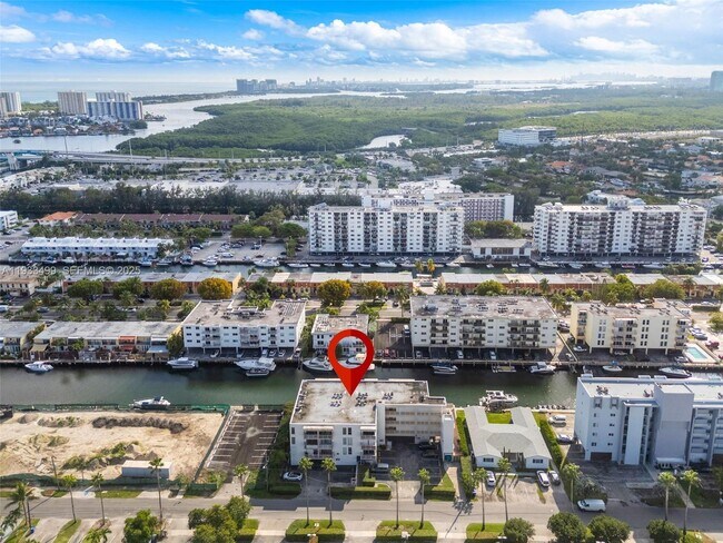 Building Photo - 3716 NE 168th St