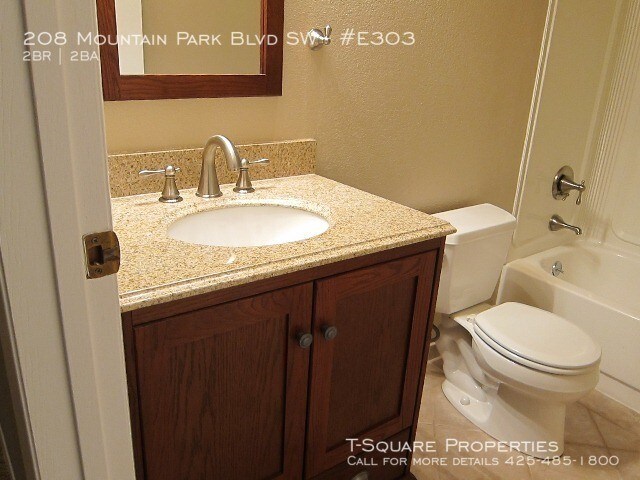 Building Photo - 208 Mountain Park Blvd SW