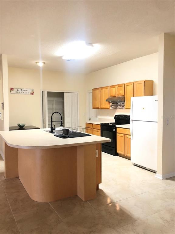 Building Photo - 31 Cordona Dr