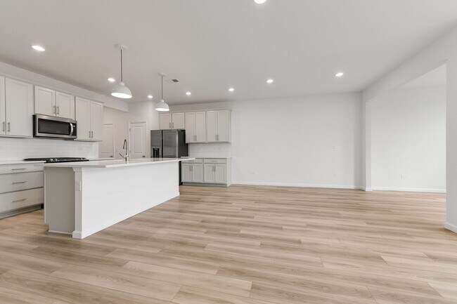 Building Photo - 672 Switchgrass Wy