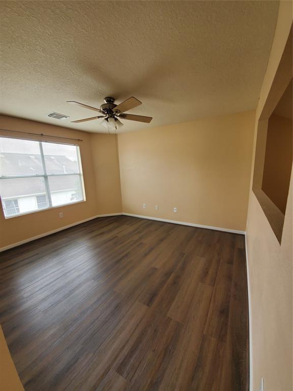 Building Photo - 7310 Fliser