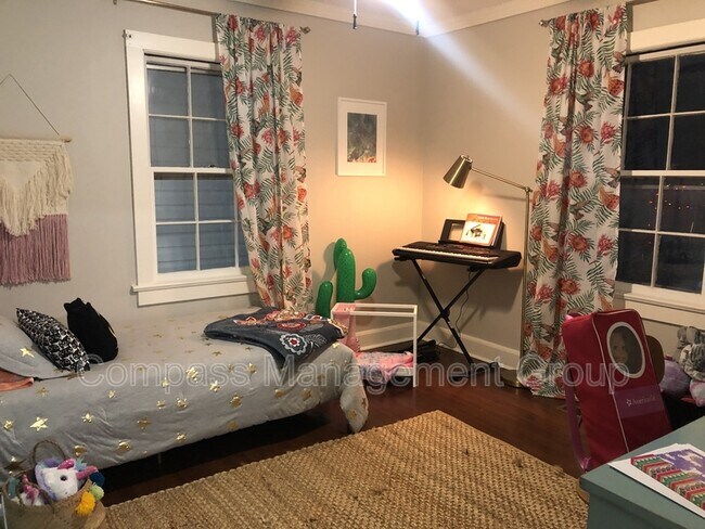 Building Photo - 3608 S Haven Rd