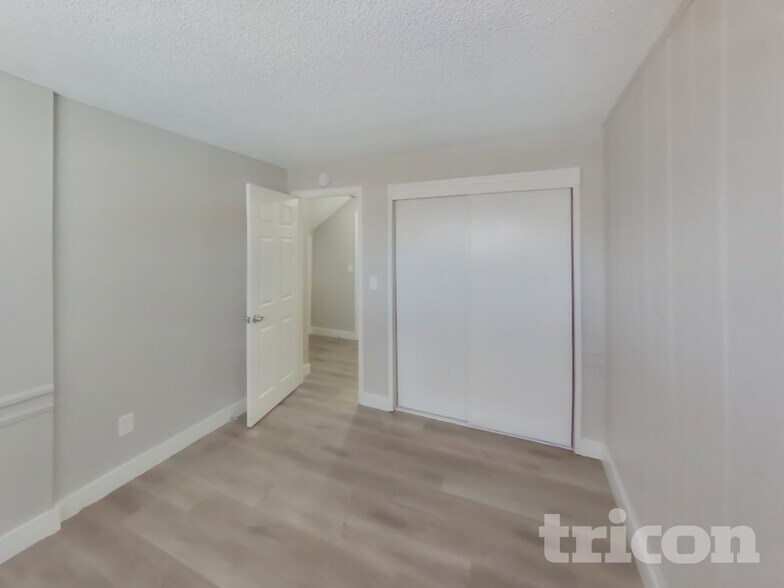 Building Photo - 3181 Arville St