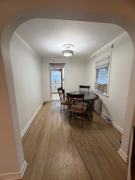 Building Photo - 175 Teaneck Rd