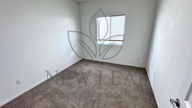 Building Photo - 10674 Appaloosa Ave