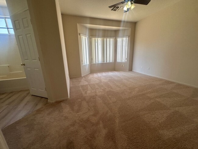 Building Photo - SAN TAN RANCH SINGLE LEVEL 4 BEDROOM WITH NEW FLOORING THROUGHOUT