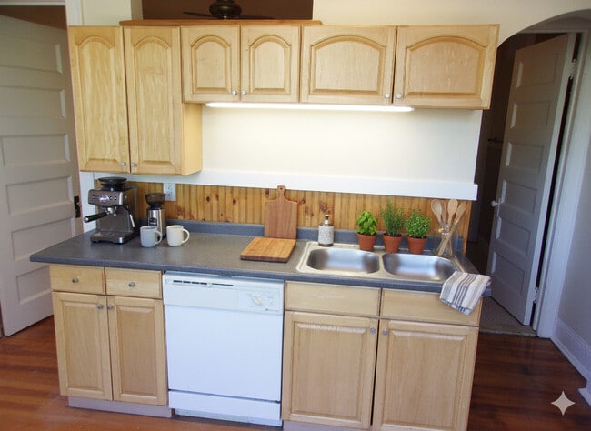 Building Photo - 220 Lexington Avenue Apartments