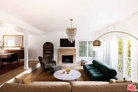 Building Photo - 9809 Beeson Dr