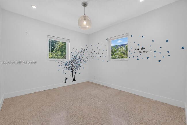 Building Photo - 12935 SW 81st Ave
