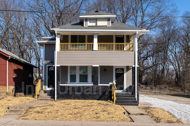 Building Photo - 646 W 30th St