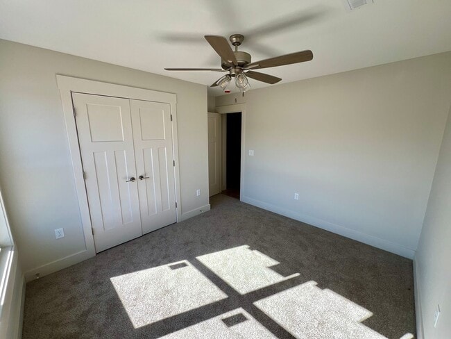 Building Photo - Brand New 3 Bed 2 Bath Home in Irvine Acres