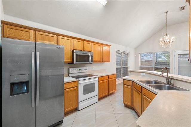 Building Photo - 4412 Ridgeway Dr