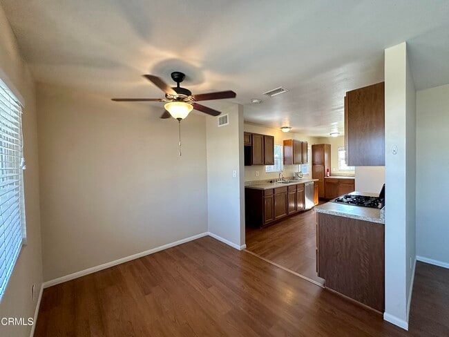 Building Photo - 36 La Verne Ave