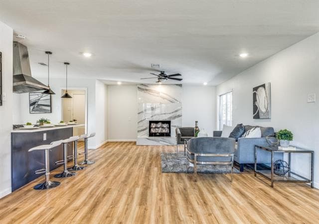 Building Photo - 8011 Woodhue Rd