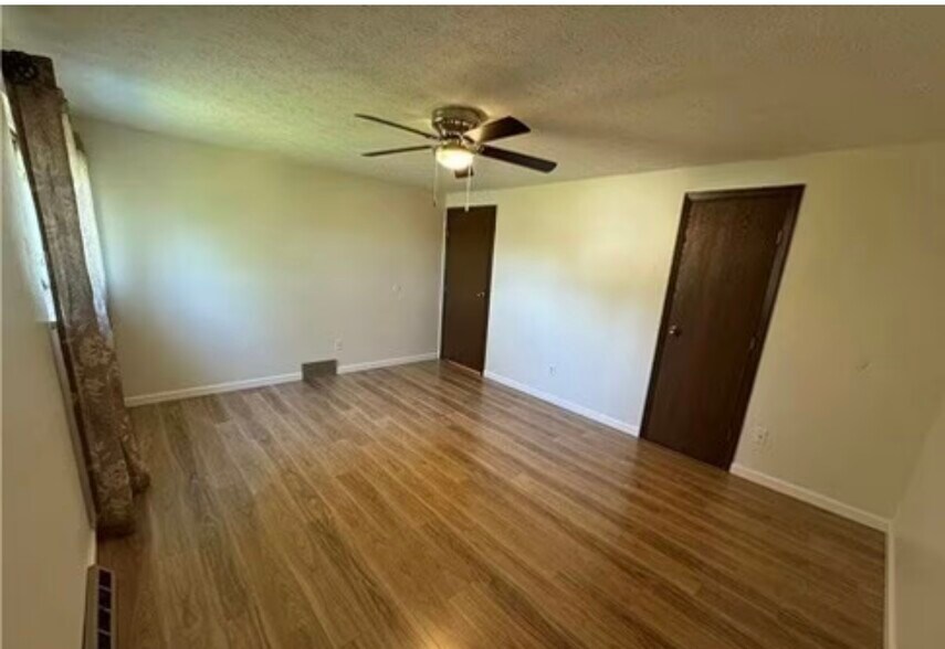 Building Photo - 5221 Cline Rd