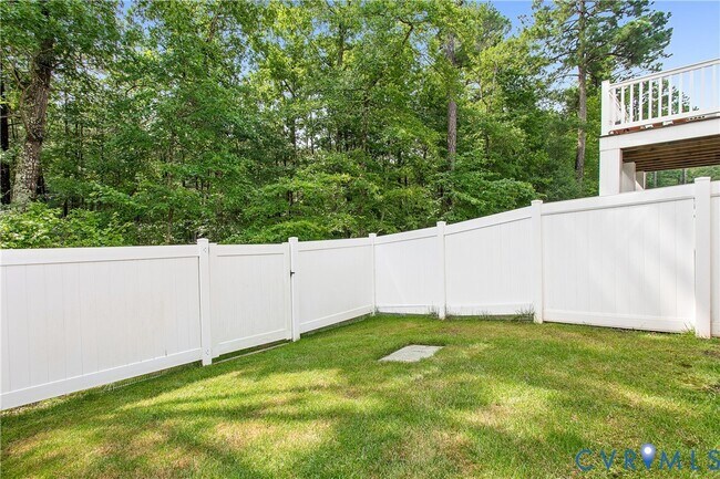 Building Photo - 341 Crofton Village Terrace