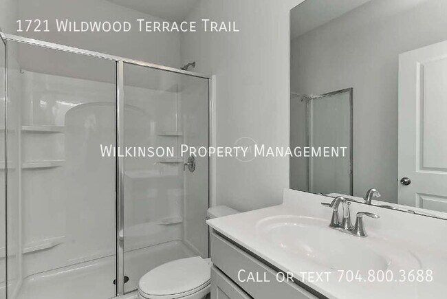 Building Photo - 1721 Wildwood Terrace Trl