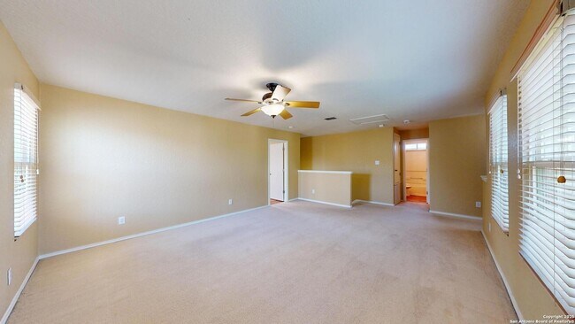 Building Photo - 117 Foxglove Pass