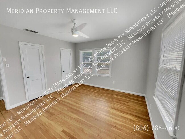 Building Photo - 2301 35th St