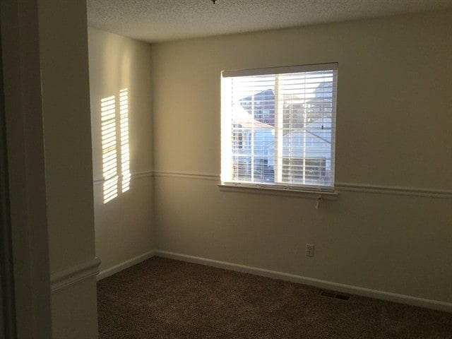 Building Photo - 20651 Willowbend Ln
