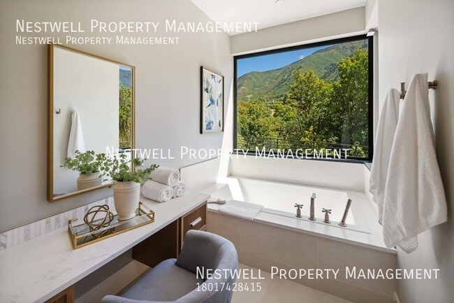 Building Photo - Brand New Luxury Home in Woodland Hills