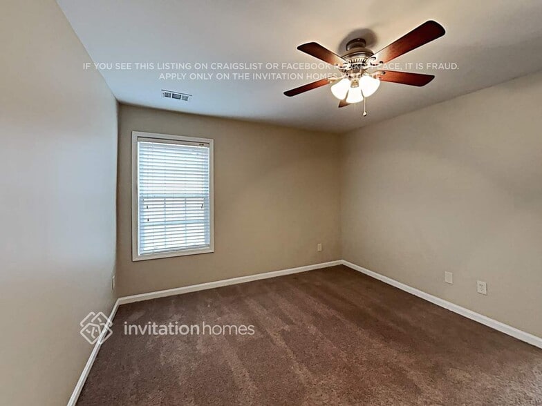 Building Photo - 3041 Leatherleaf Tr