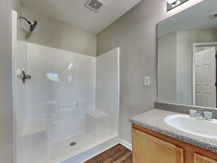 Building Photo - 1230 Brookstone Rd