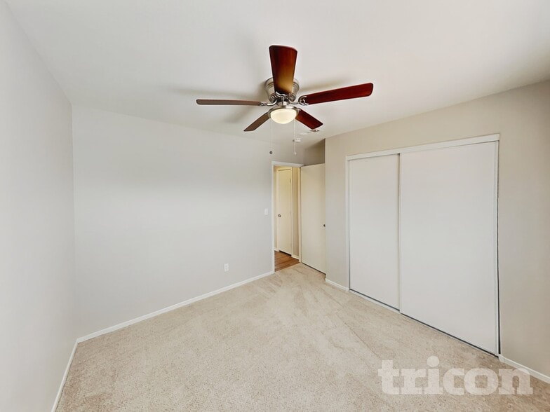 Building Photo - 6232 Diazo St