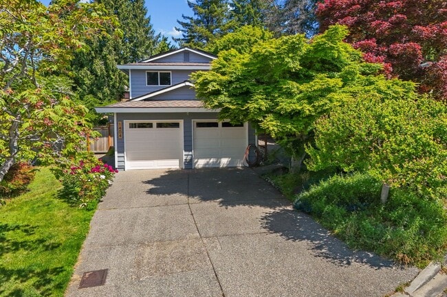 Building Photo - Beautiful 4 Bedroom Home in Richmond