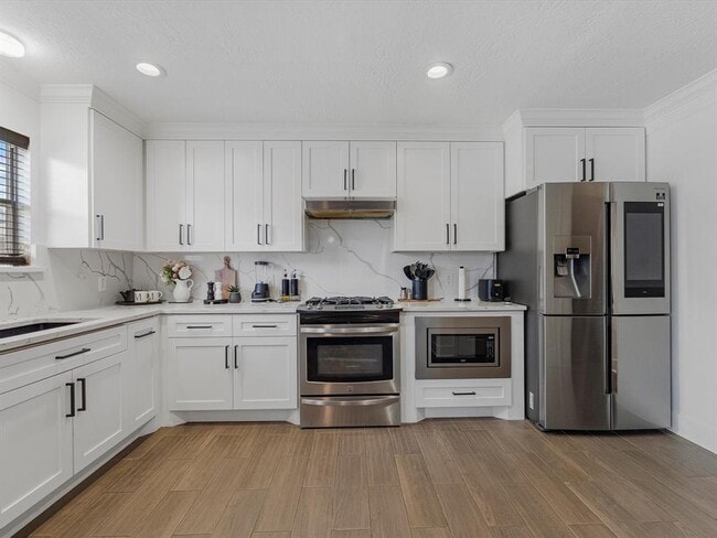 Building Photo - 12227 Greenmesa Dr