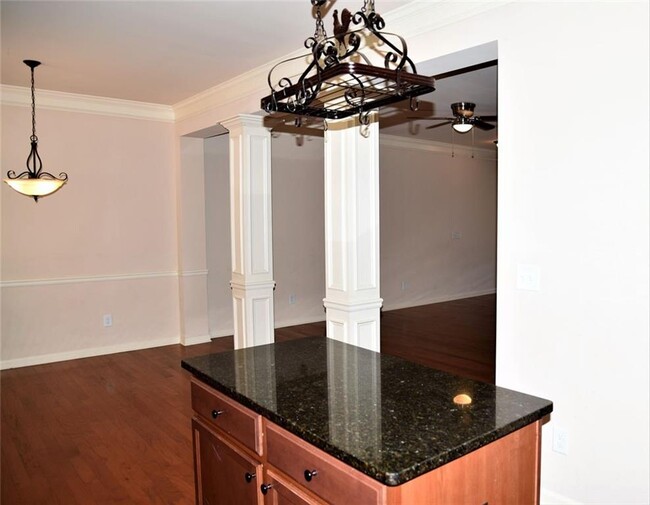Building Photo - 3356 Sardis Bend Dr