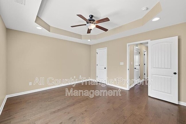 Building Photo - 40 Balboa Pkwy