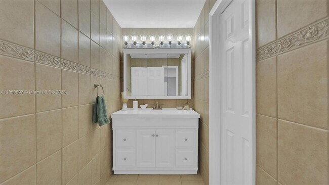 Building Photo - 540 Pebble Creek Terrace