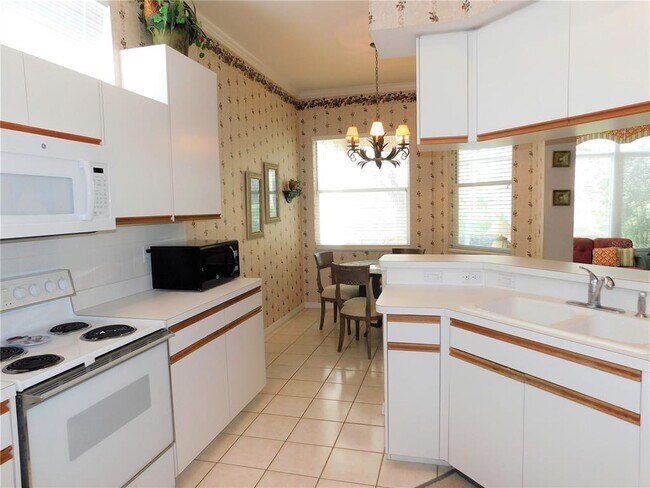 Building Photo - 5107 Pinnacle Dr