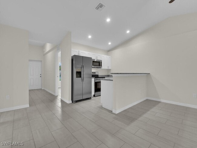 Building Photo - 1515 SW 48th Terrace