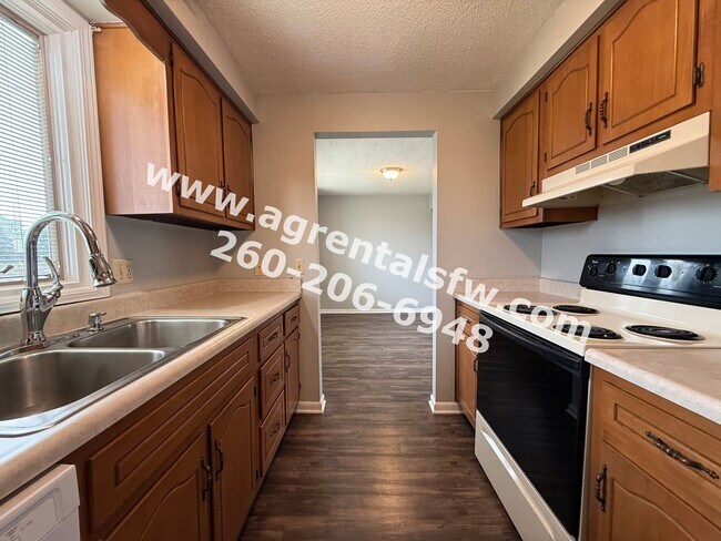 Building Photo - 7314 Wrangler Trail