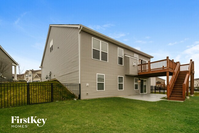 Building Photo - 2357 Banon Dr