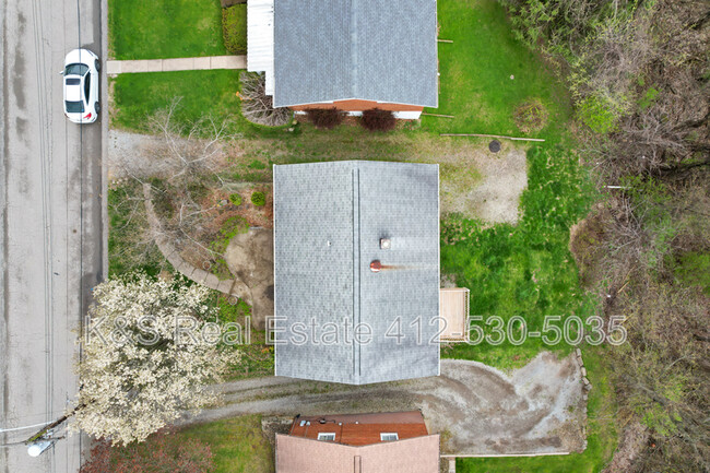 Building Photo - 370 Princeton Dr