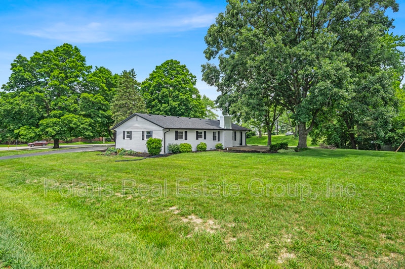 Building Photo - 8105 Allisonville Rd